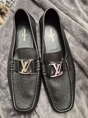 Louis Vuitton Men’s Black Leather LV Moccasin Loafers